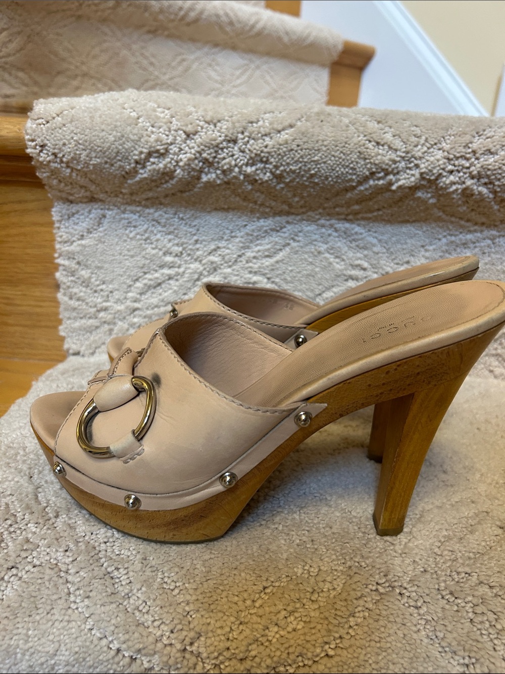Gucci Nude Leather Platform Mule Sandals with Silver Horsebit - Picture 3 of 7